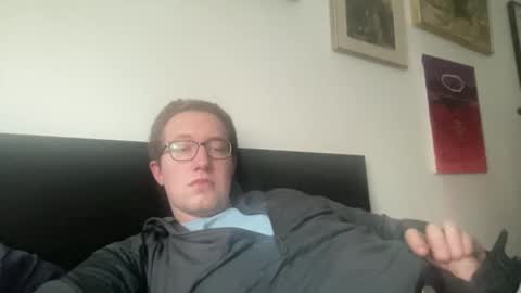 metallica92786 online show from April 3, 9:35 pm