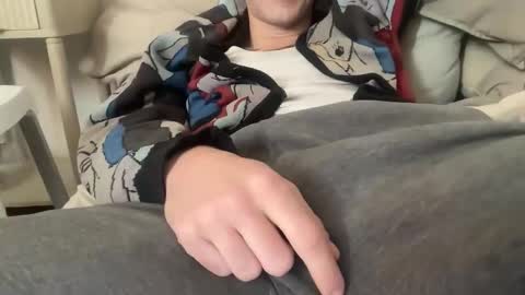 Snapshot of metaphorvision chatting on February 9, 8:35 pm Slater online show from February 9, 8:35 pm