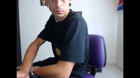 Snapshot of methodicxxx chatting on March 7, 5:54 pm xxxxxxxxxmethodicxxxxxxxxx online show from March 7, 5:54 pm