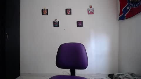 Snapshot of methodicxxx chatting on March 19, 12:53 pm xxxxxxxxxmethodicxxxxxxxxx online show from March 19, 12:53 pm