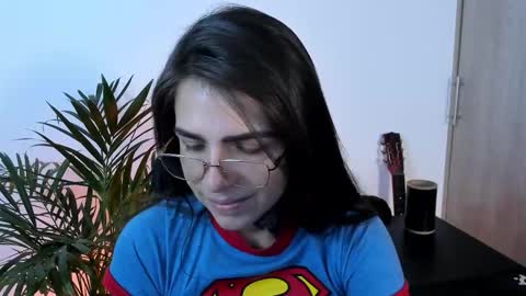 Meurif online show from December 19, 3:41 pm