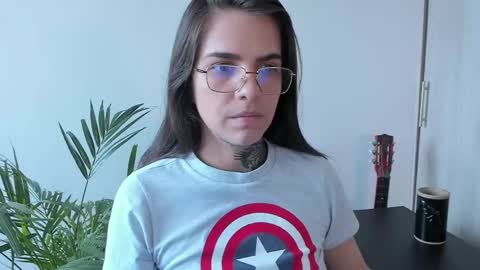 Meurif online show from May 7, 4:23 pm