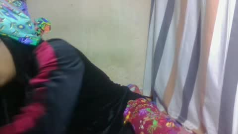 Snapshot of mevasoa chatting on July 1, 4:25 am mevasoa online show from July 1, 4:25 am
