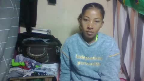 Snapshot of mevasoa chatting on July 4, 8:20 am mevasoa online show from July 4, 8:20 am