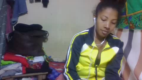 Snapshot of mevasoa chatting on July 12, 10:06 am mevasoa online show from July 12, 10:06 am