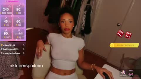 mew2wo online show from October 3, 4:31 am