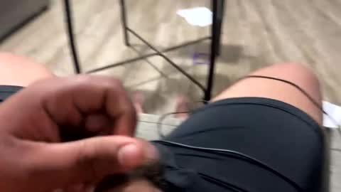 Snapshot of mexbando chatting on November 4, 4:11 am CUMSHOW online show from November 4, 4:11 am