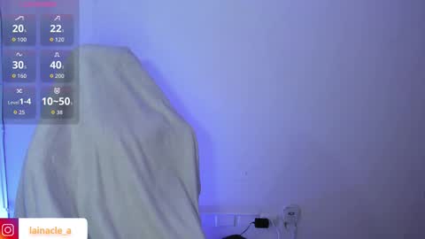 Snapshot of mexitalyguitarist chatting on February 12, 2:39 am Booniee online show from February 12, 2:39 am