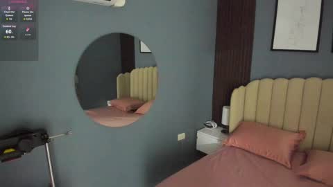 mey velvet online show from November 1, 11:34 am