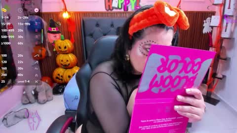 meylagia online show from November 1, 3:19 am