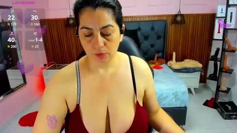 meylagia online show from March 3, 2:50 am