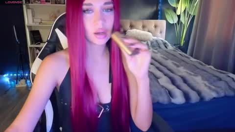 vollmond online show from October 5, 6:01 am