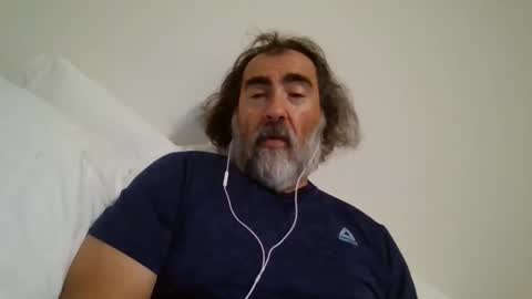 Snapshot of mfbardo1 chatting on May 12, 6:21 am DaddyBear4U online show from May 12, 6:21 am