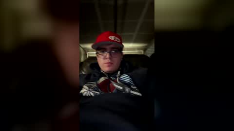 Snapshot of mfjdu838 chatting on May 27, 6:38 pm mfjdu838 online show from May 27, 6:38 pm