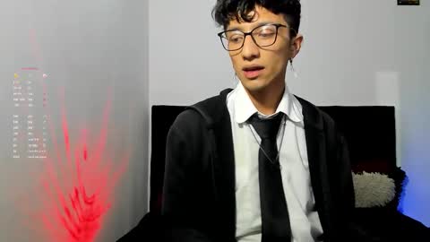 Snapshot of mhatias_ chatting on January 10, 2:24 am MATHIAS online show from January 10, 2:24 am