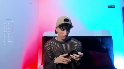 Snapshot of mhatias_ chatting on January 16, 2:15 am MATHIAS online show from January 16, 2:15 am