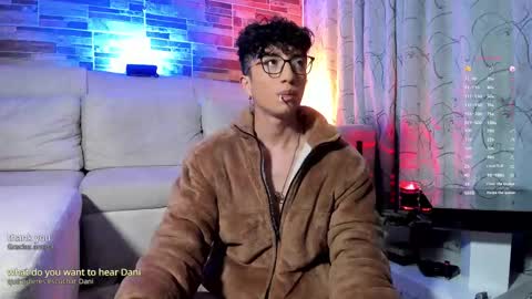 Snapshot of mhatias_ chatting on February 3, 2:53 am MATHIAS online show from February 3, 2:53 am