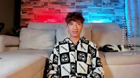 MATHIAS online show from March 12, 5:46 am