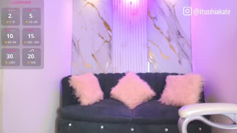 Mhia Kate online show from October 3, 12:02 pm