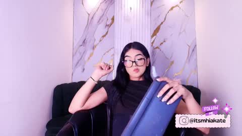 Mhia Kate online show from May 12, 12:13 pm