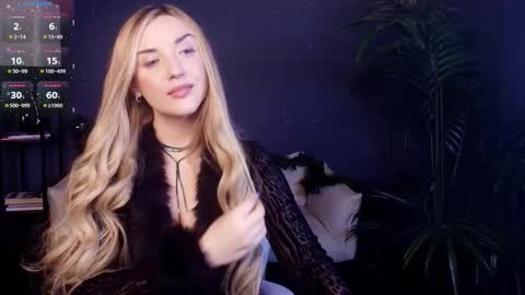 Snapshot of mi1a_ chatting on January 6, 2:48 am mi1a_ online show from January 6, 2:48 am