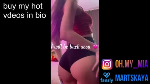 Snapshot of mia4sin chatting on April 6, 7:53 am Mia Martskaya online show from April 6, 7:53 am