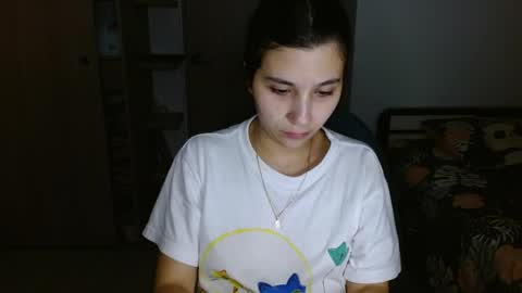 Mia online show from May 13, 4:32 am