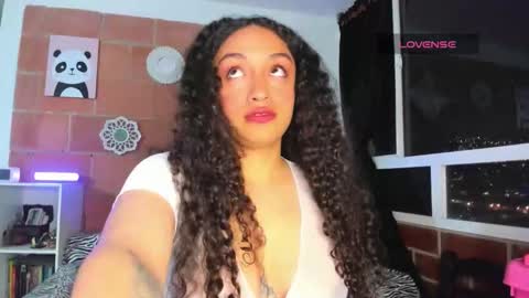 Snapshot of mia__love111 chatting on February 7, 8:40 am mia__love111 online show from February 7, 8:40 am