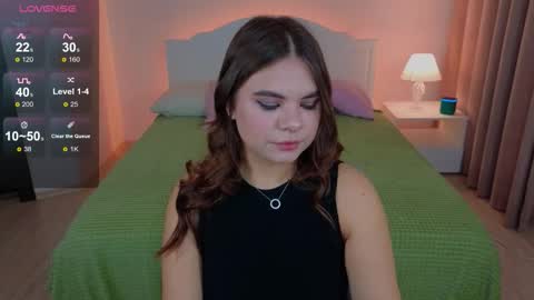 Mia  online show from September 17, 2:24 am