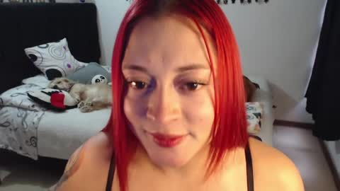 mia online show from May 13, 8:38 pm