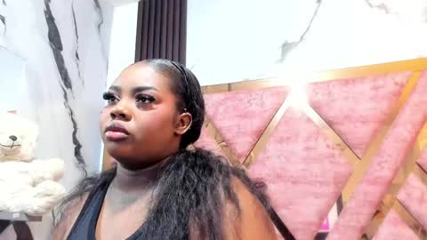 Snapshot of mia_alvares chatting on May 17, 11:50 am Mia online show from May 17, 11:50 am