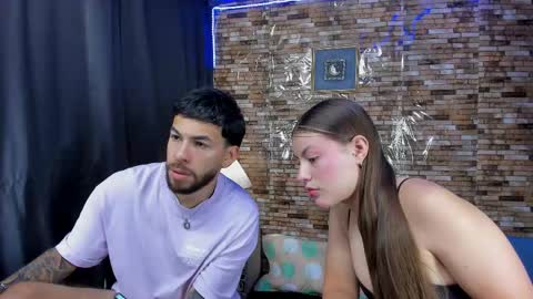 Mia and vincentt model indepent online show from March 6, 4:41 am