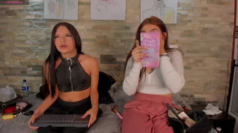 Snapshot of mia_as_ chatting on December 12, 12:01 pm Mia online show from December 12, 12:01 pm