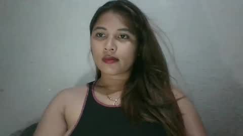 Snapshot of mia_bella04 chatting on February 7, 2:50 am mia_bella04 online show from February 7, 2:50 am