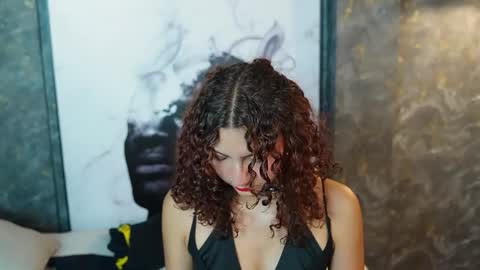 Snapshot of mia_belmont chatting on April 7, 7:03 pm Belmont and Mia online show from April 7, 7:03 pm