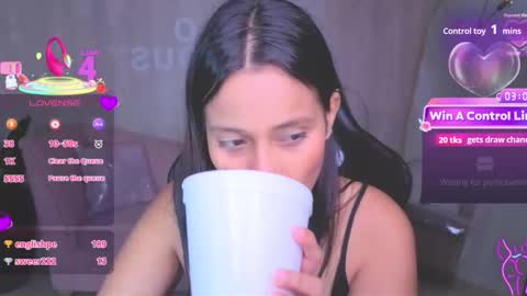 Snapshot of mia_belve_a chatting on May 11, 2:45 pm Mia online show from May 11, 2:45 pm