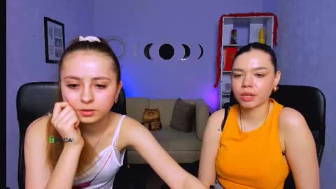 Mia online show from March 23, 1:26 pm