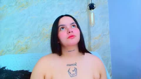 Mia  online show from December 15, 12:09 pm