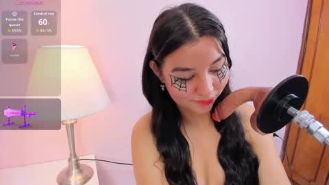 Snapshot of mia_celezte chatting on October 15, 11:54 am Celeste online show from October 15, 11:54 am