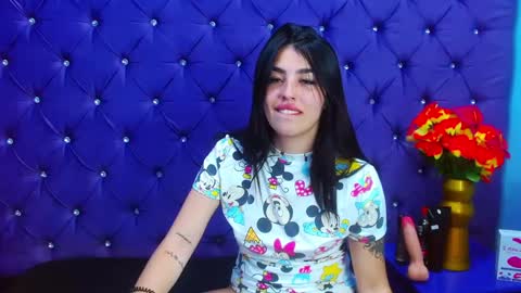 Snapshot of mia_charlothe chatting on January 22, 9:13 am mia_charlothe online show from January 22, 9:13 am