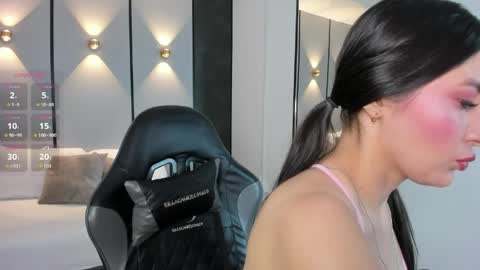 Snapshot of mia_collins96 chatting on April 1, 2:34 am M I A online show from April 1, 2:34 am