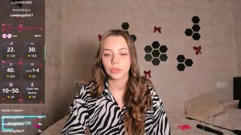 Mia  next stream Thursday 1400 UTC1 Friday 1400 UTC1 online show from March 3, 2:01 pm