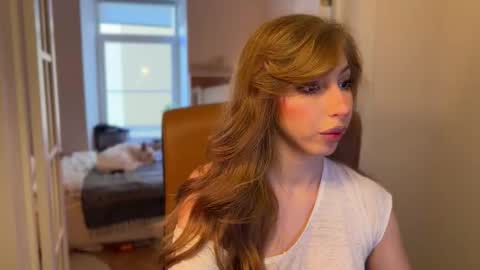 Snapshot of mia_daddysgirl chatting on October 9, 8:45 am Daddys Girl online show from October 9, 8:45 am