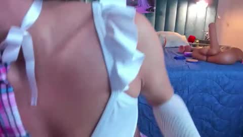 Mia Elieth online show from May 20, 4:07 am