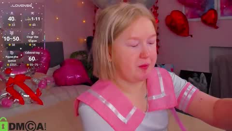 Mia online show from February 17, 2:08 am