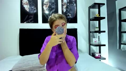 mia_fooxx online show from November 15, 12:34 pm