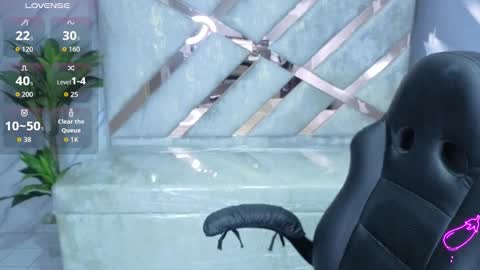 Snapshot of mia_foster_t chatting on March 11, 1:17 pm Mia online show from March 11, 1:17 pm