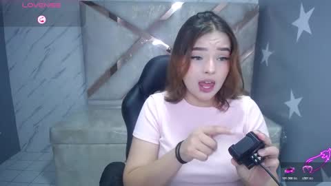 Snapshot of mia_foster_t chatting on March 21, 1:26 pm Mia online show from March 21, 1:26 pm