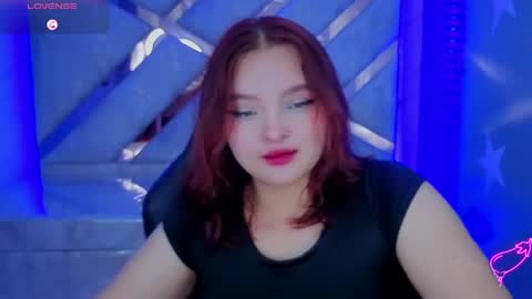 Mia online show from June 3, 3:06 pm