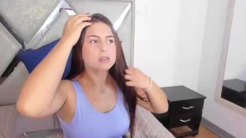 mia fox online show from October 21, 12:28 pm